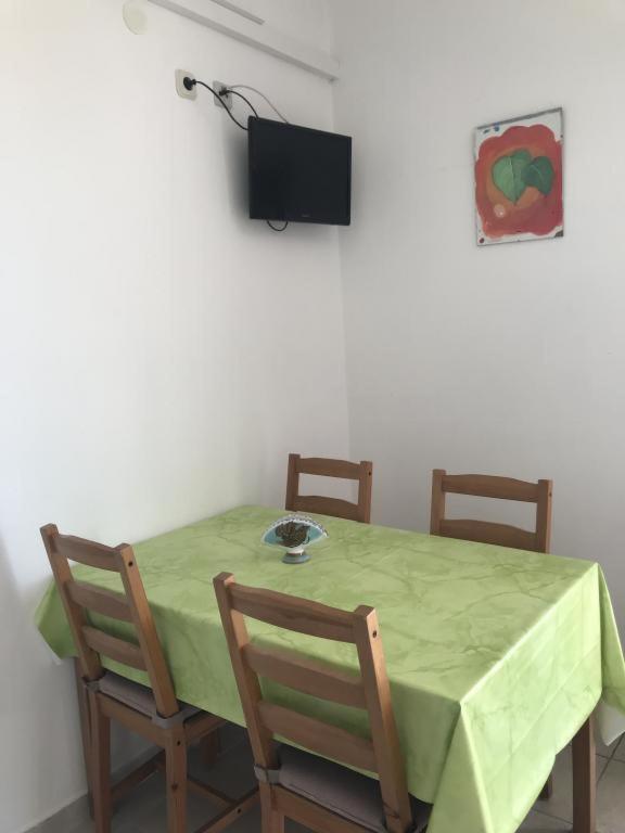 Apartmani Zderic Gradac  Luaran gambar