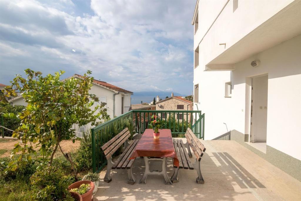 Apartmani Zderic Gradac  Luaran gambar