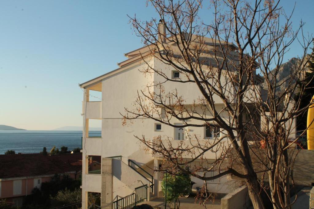 Apartmani Zderic Gradac  Luaran gambar